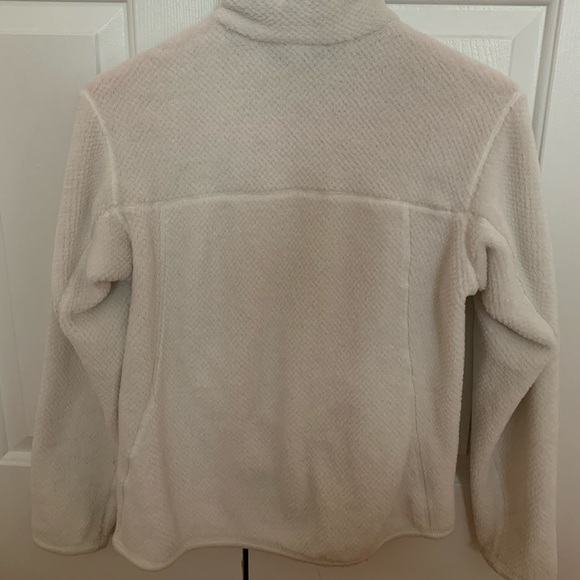 Patagonia Fleece Sweatshirt - Picture 2 of 6